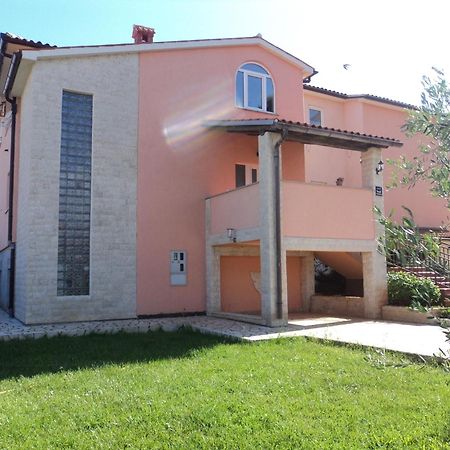 Apartments Vera Лижнян Экстерьер фото